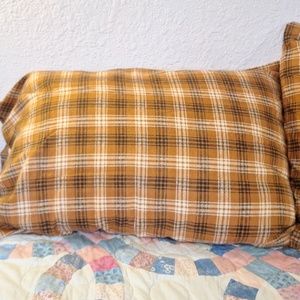 Flannel pillow cases